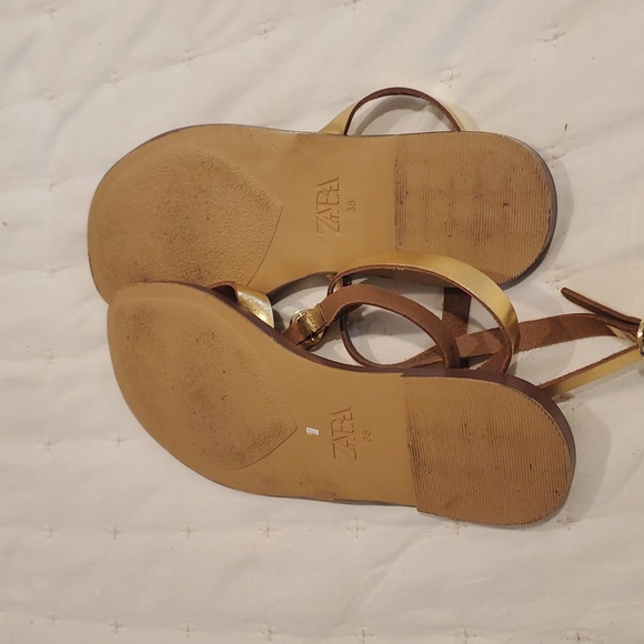 Zara Gold and Tan Sandals with Metallic Straps (33) - Picture 5 of 5